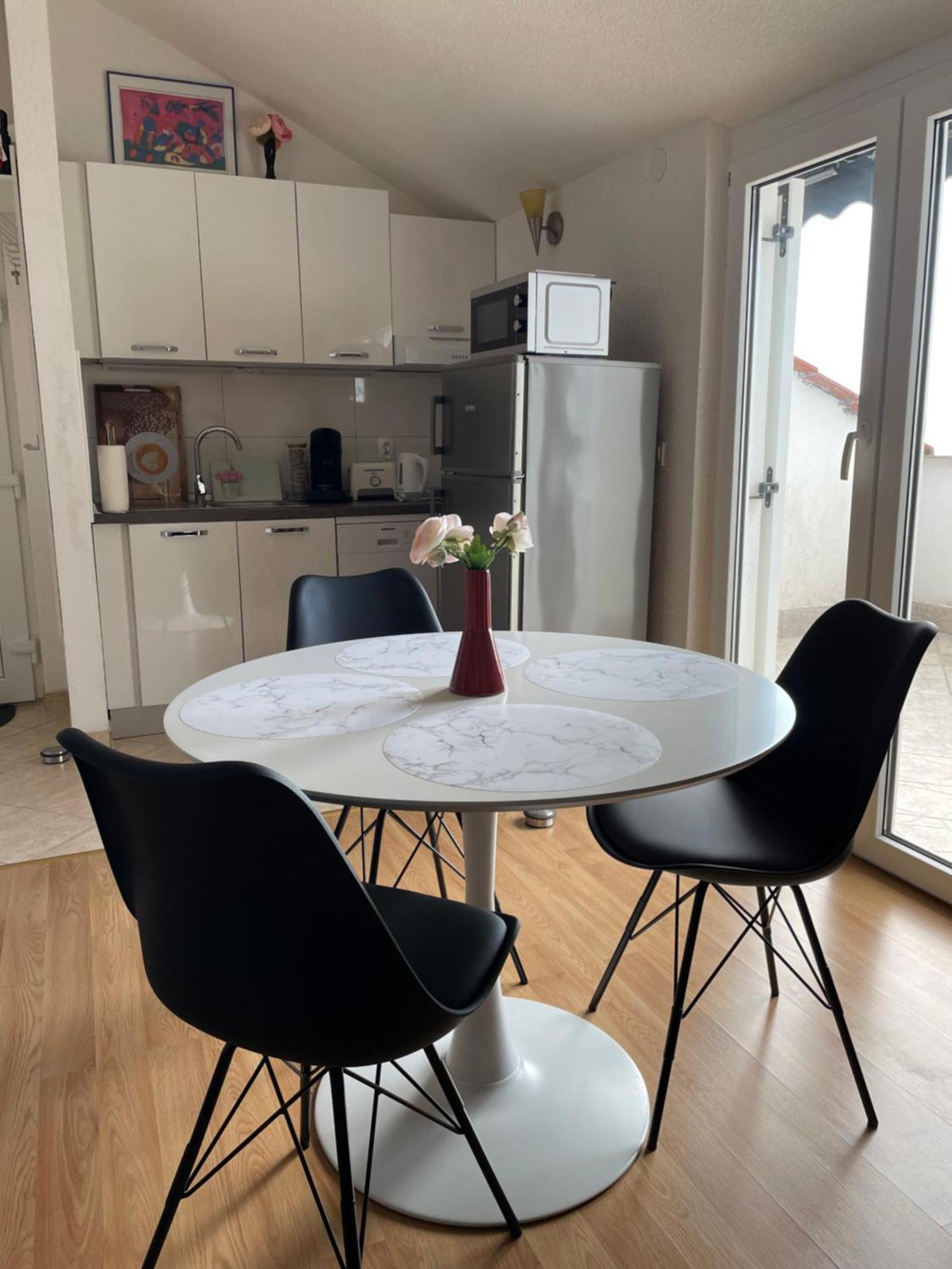 Casa Estancia Studio Apartment نجيفيش المظهر الخارجي الصورة